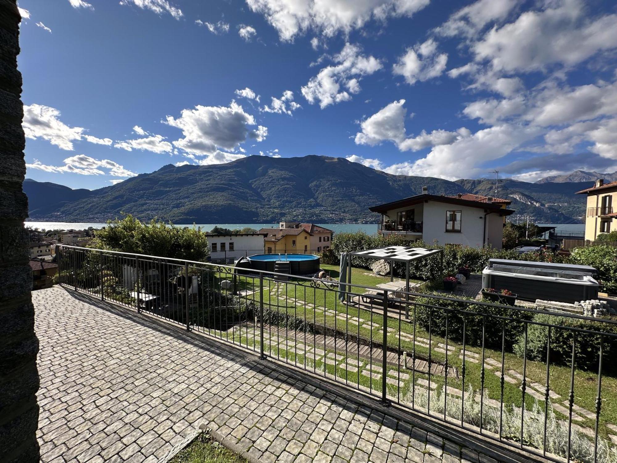 Villa Mari 데르비오 외부 사진