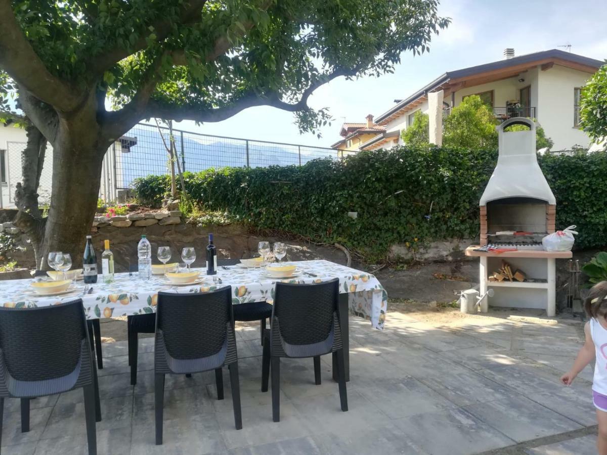 Villa Mari 데르비오 외부 사진