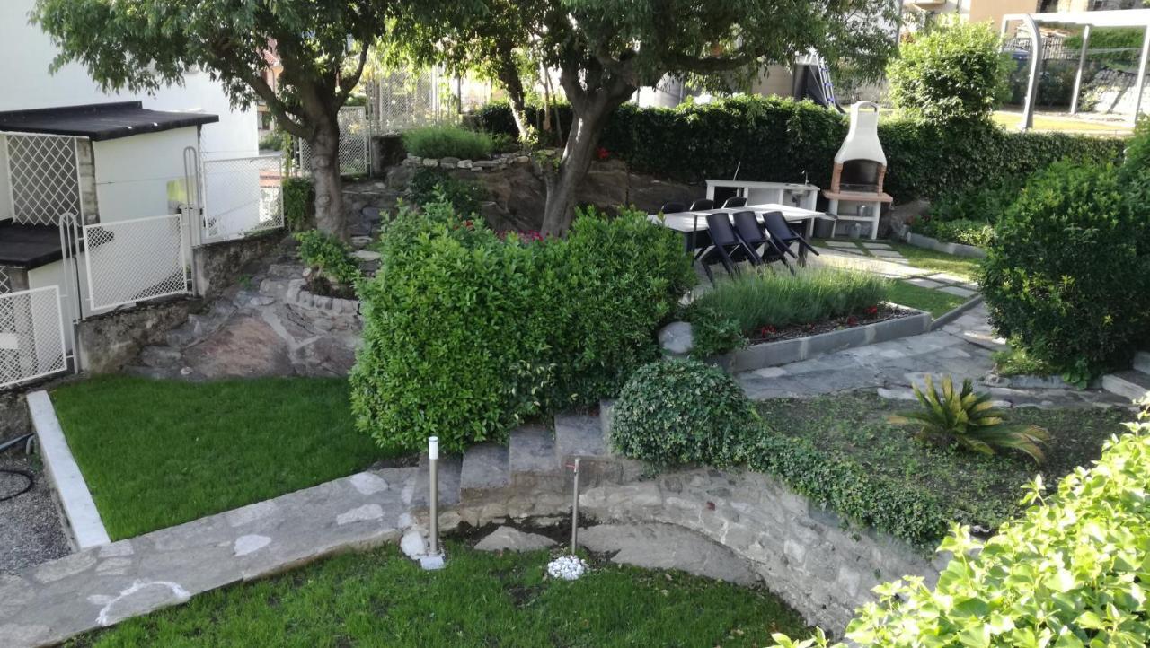 Villa Mari 데르비오 외부 사진