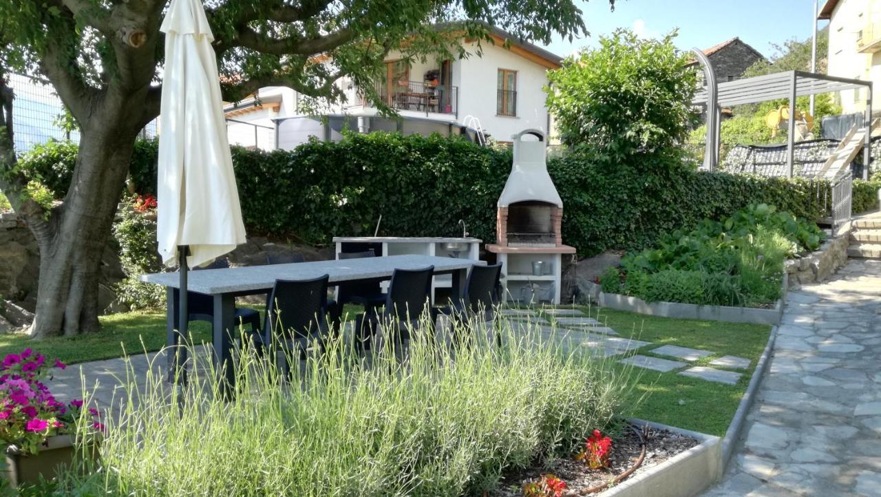 Villa Mari 데르비오 외부 사진